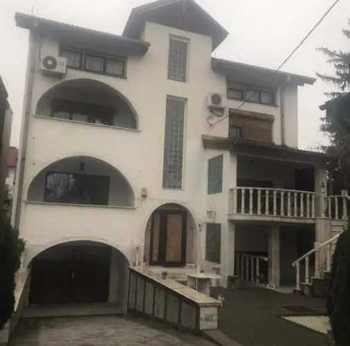 Vila Ana Ipatescu